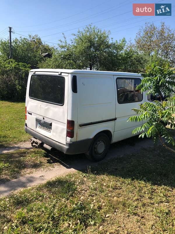 Грузопассажирский фургон Ford Transit 1997 в Чугуеве фото 4 Грузопассажирский фургон Ford Transit 1997 в Чугуеве