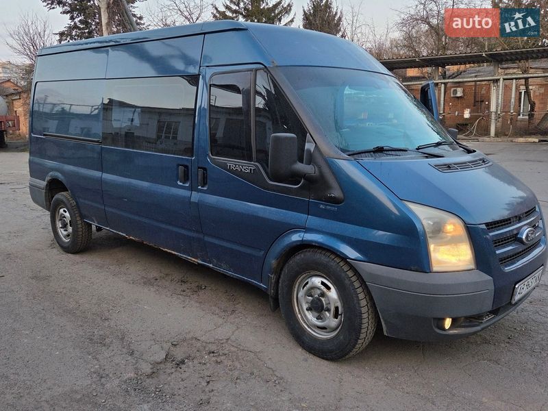Грузовой фургон Ford Transit 2006 в Виннице фото 8 Грузовой фургон Ford Transit 2006 в Виннице