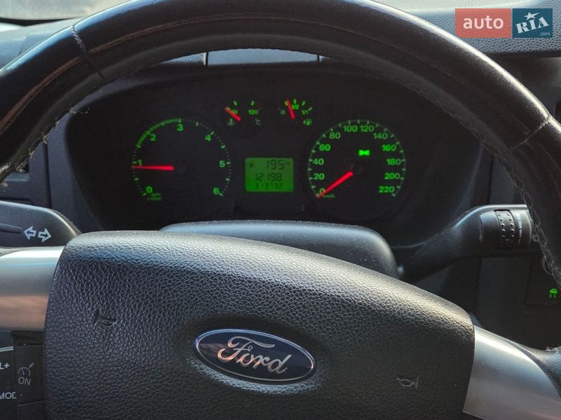 Грузовой фургон Ford Transit 2006 в Виннице фото 18 Грузовой фургон Ford Transit 2006 в Виннице
