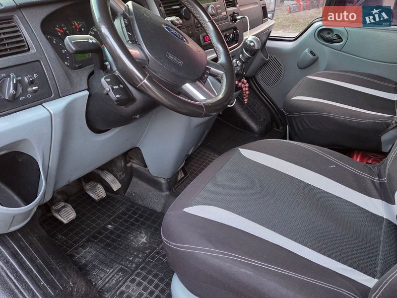 Грузовой фургон Ford Transit 2006 в Виннице фото 31 Грузовой фургон Ford Transit 2006 в Виннице