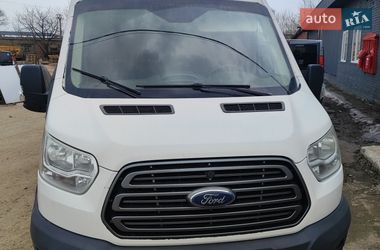 Грузовой фургон Ford Transit 2016 в Киеве