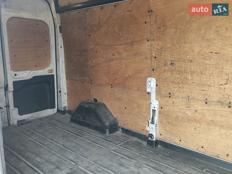 Вантажний фургон Ford Transit 2016 в Києві