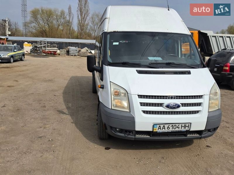 Ford Transit 2012