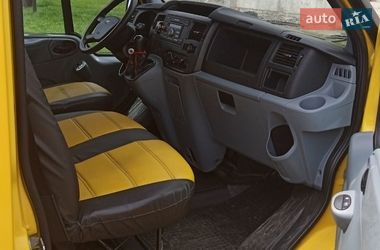 Вантажний фургон Ford Transit 2010 в Березані