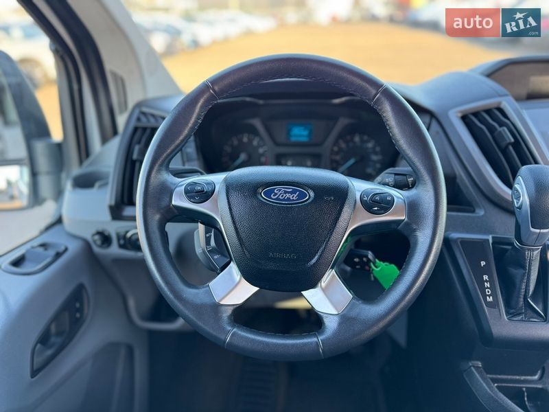 Городской автобус Ford Transit 2017 в Киеве