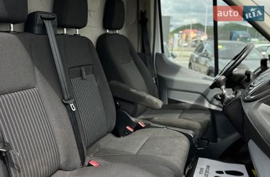 Вантажний фургон Ford Transit 2019 в Мукачевому