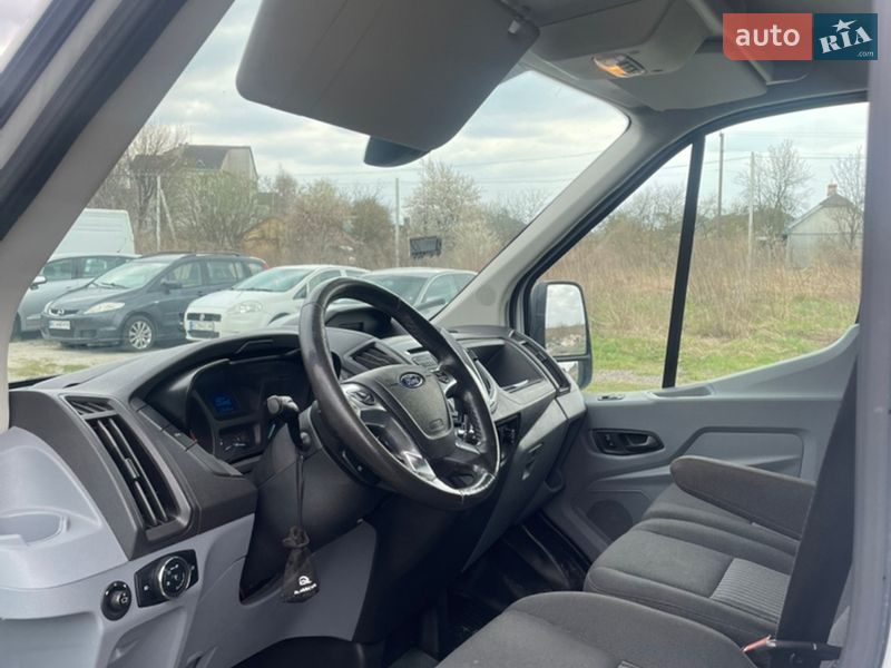 Мінівен Ford Transit 2017 в Львові
