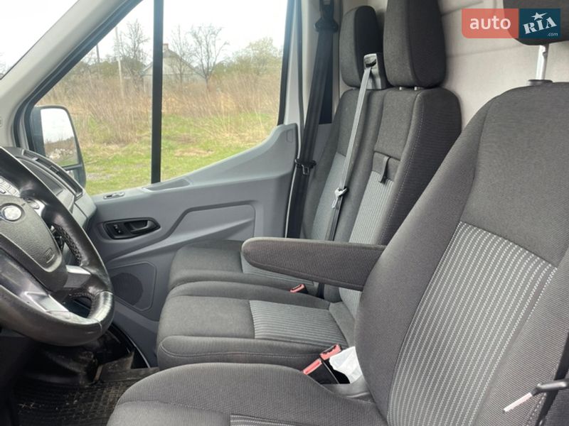 Мінівен Ford Transit 2017 в Львові