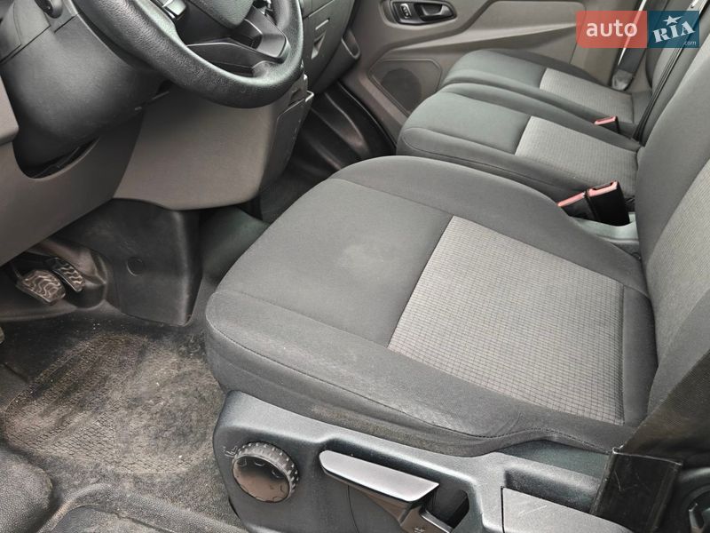 Мікроавтобус вантажний (до 3,5т) Ford Transit 2022 в Полтаві