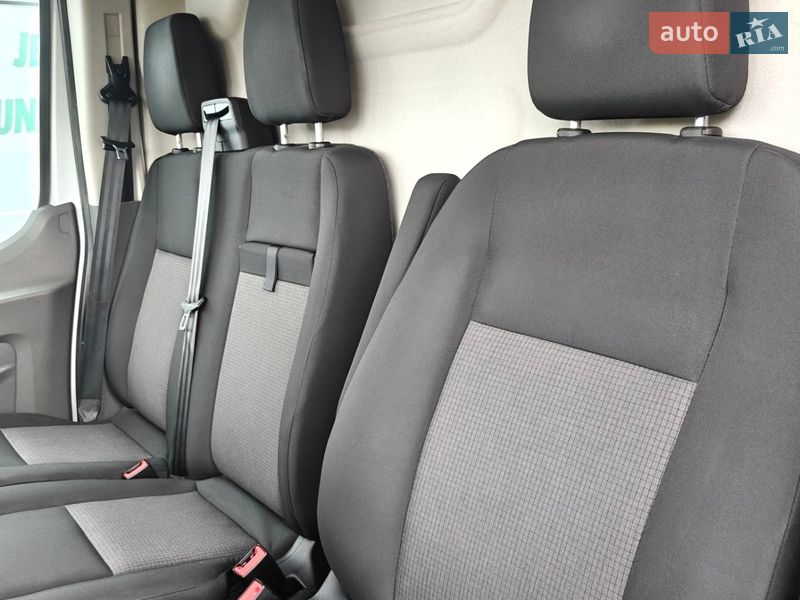 Мікроавтобус вантажний (до 3,5т) Ford Transit 2022 в Полтаві