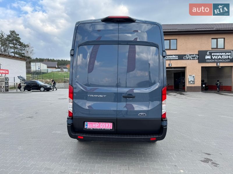 Вантажний фургон Ford Transit 2020 в Бучі