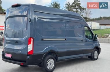 Вантажний фургон Ford Transit 2020 в Бучі
