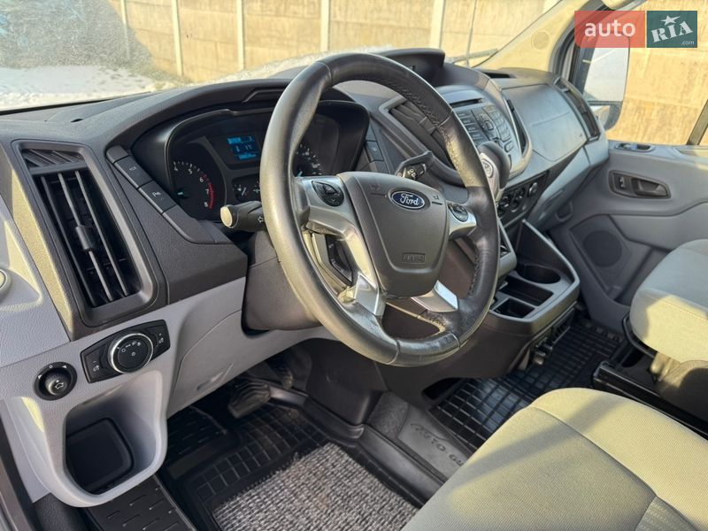 Минивэн Ford Transit 2015 в Львове