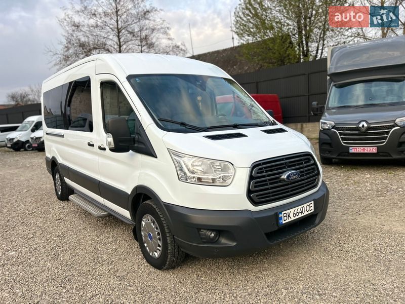 Микроавтобус Ford Transit 2015 в Хусте
