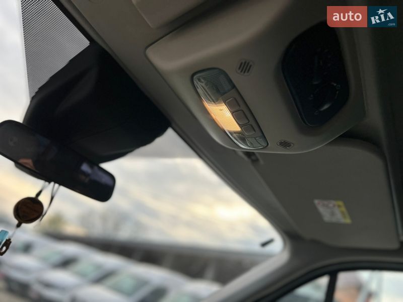 Микроавтобус Ford Transit 2015 в Хусте