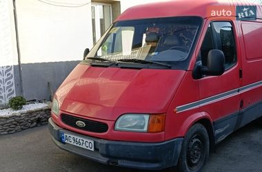 Вантажний фургон Ford Transit 1998 в Луцьку