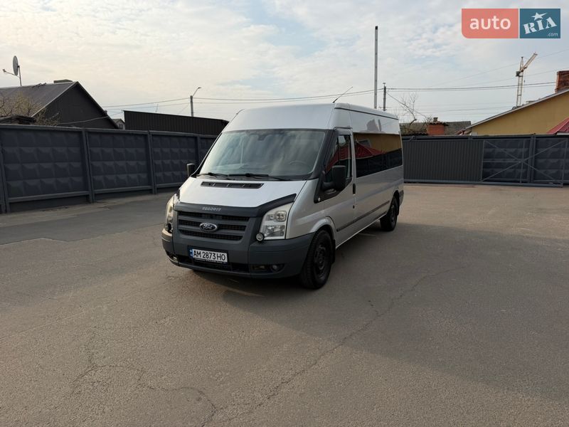 Ford Transit 2012