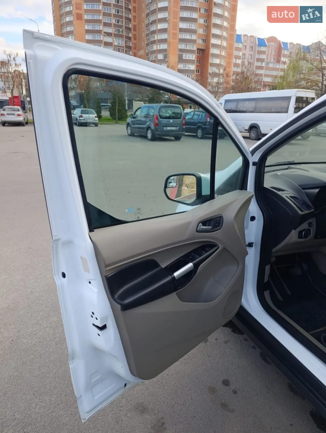 2015 Ford Transit Connect - мініатюра 14