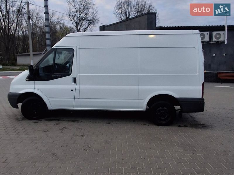 Вантажний фургон Ford Transit 2011 в Ставищі