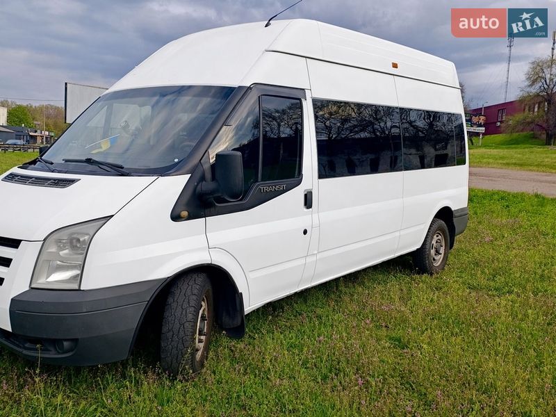 Минивэн Ford Transit 2009 в Каменском