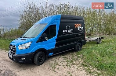 Грузовой фургон Ford Transit 2019 в Луцке