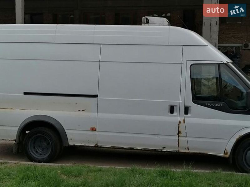Грузовой фургон Ford Transit 2006 в Киеве