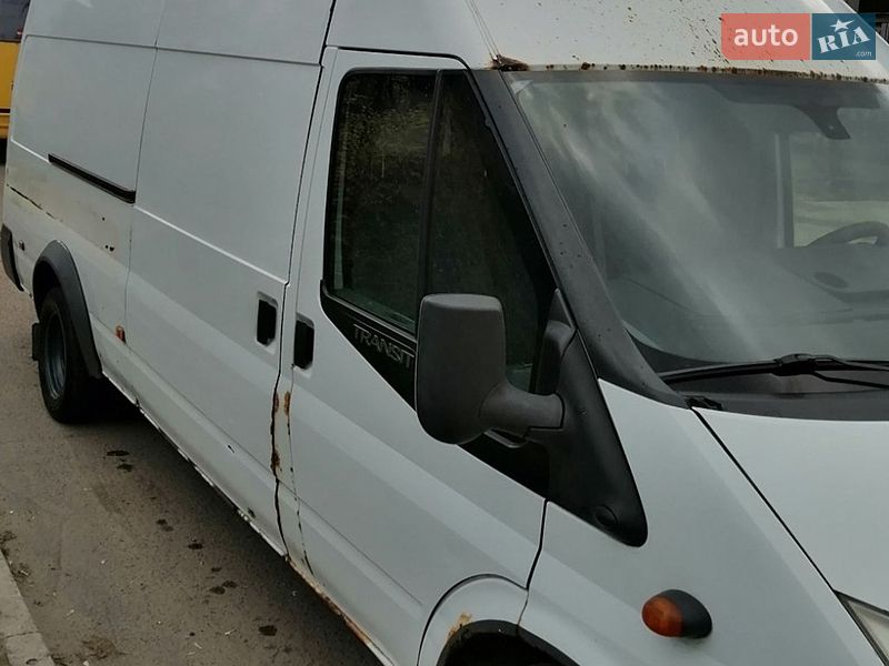 Грузовой фургон Ford Transit 2006 в Киеве
