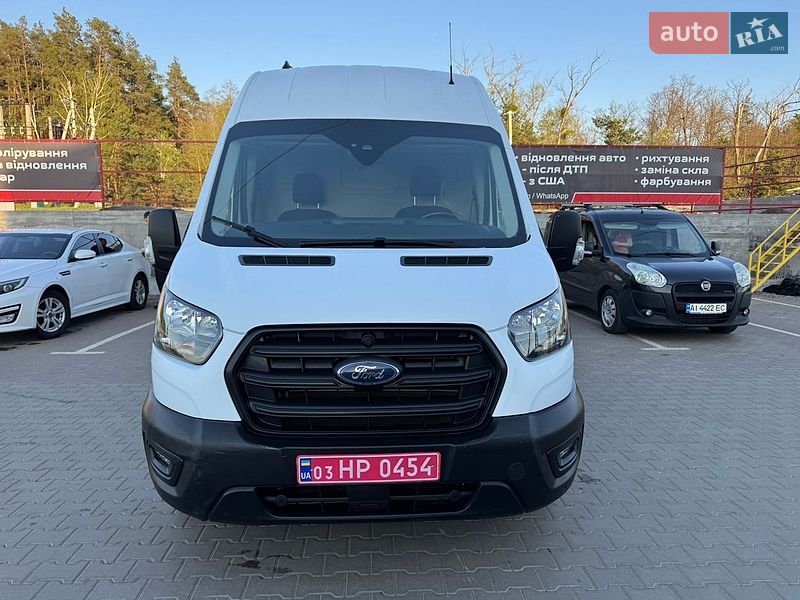 Грузовой фургон Ford Transit 2023 в Ирпене