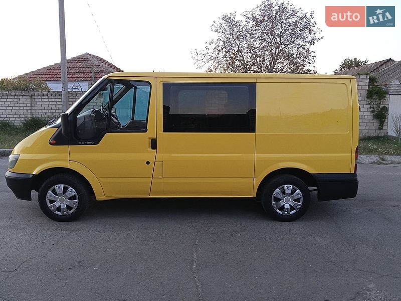 Вантажопасажирський фургон Ford Transit 2002 в Миколаєві