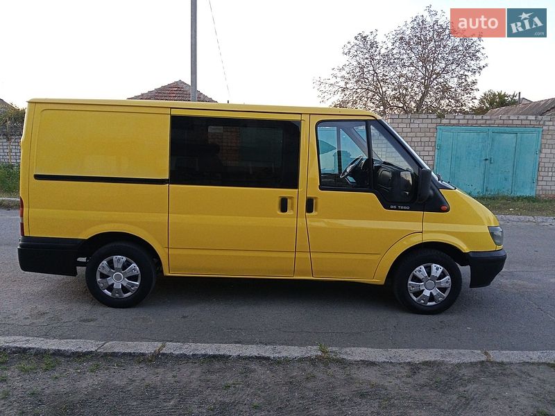 Вантажопасажирський фургон Ford Transit 2002 в Миколаєві