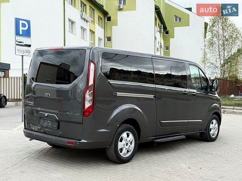 Минивэн Ford Transit 2016 в Львове