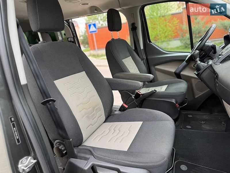 Минивэн Ford Transit 2016 в Львове