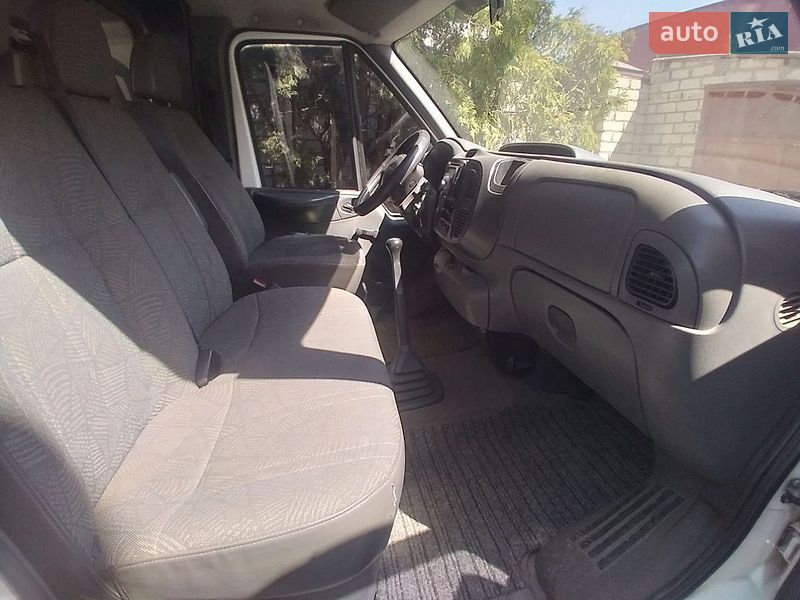 Грузопассажирский фургон Ford Transit 2003 в Харькове