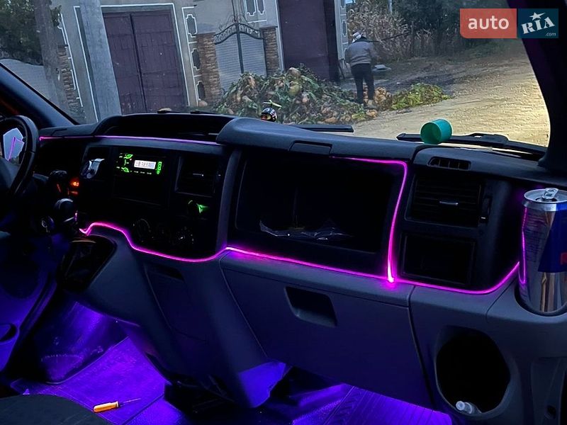 Вантажний фургон Ford Transit 2013 в Павлограді