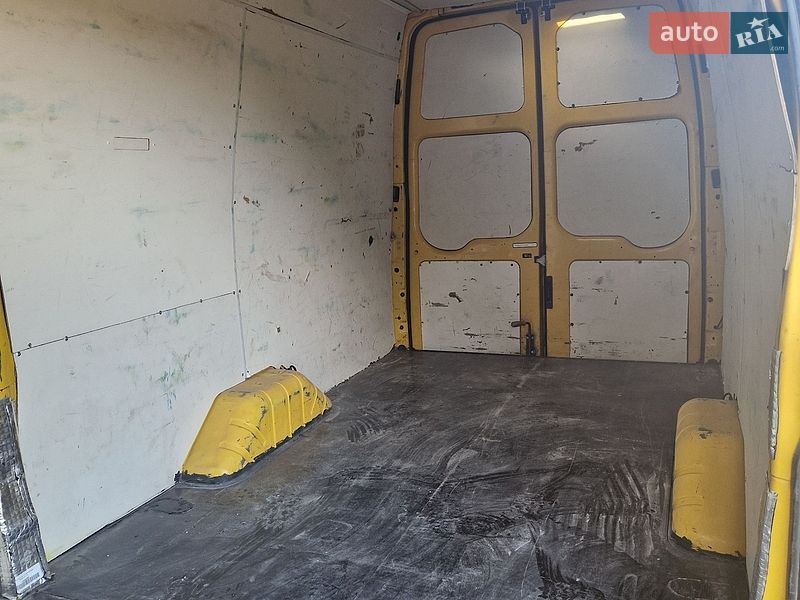 Вантажний фургон Ford Transit 2013 в Павлограді
