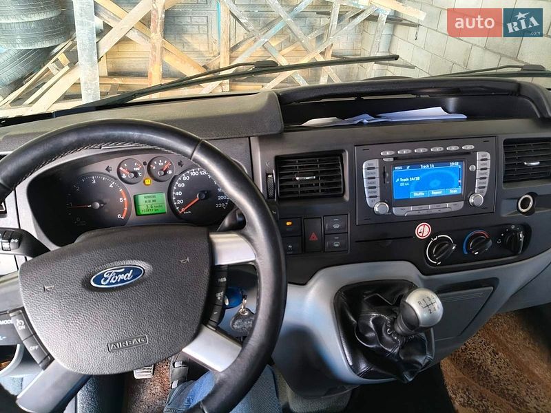 Минивэн Ford Transit 2012 в Сарнах
