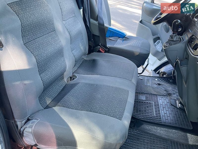 Вантажний фургон Ford Transit 2008 в Києві