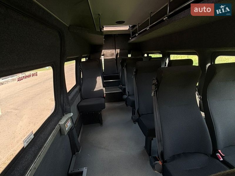 Микроавтобус Ford Transit 2005 в Диканьке