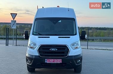 Вантажний фургон Ford Transit 2021 в Бучі
