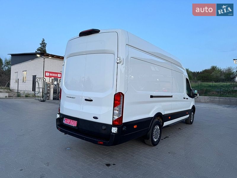 Вантажний фургон Ford Transit 2021 в Бучі