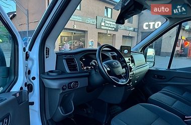 Вантажний фургон Ford Transit 2021 в Бучі