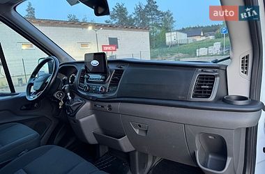Вантажний фургон Ford Transit 2021 в Бучі