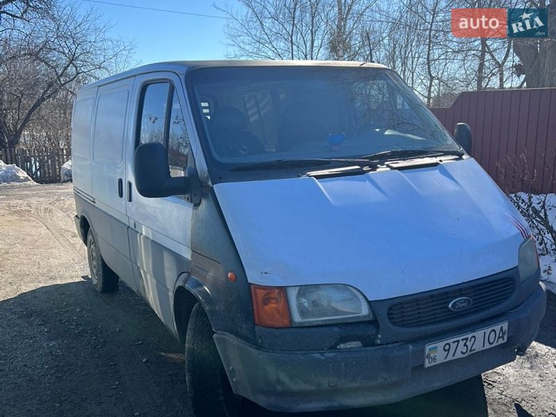 Вантажний фургон Ford Transit 2000 в Житомирі
