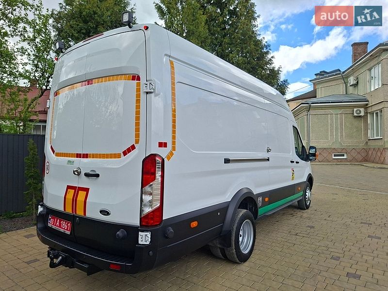 Грузовой фургон Ford Transit 2018 в Бережанах