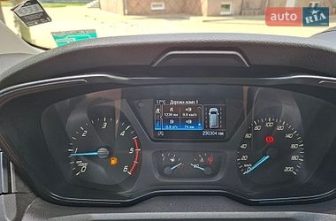 Грузовой фургон Ford Transit 2018 в Бережанах