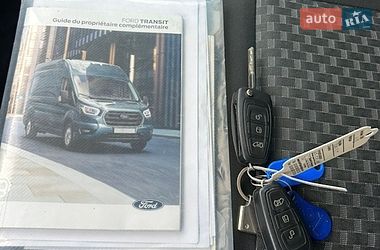 Грузовой фургон Ford Transit 2022 в Тернополе