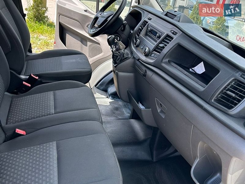 Грузовой фургон Ford Transit 2022 в Тернополе