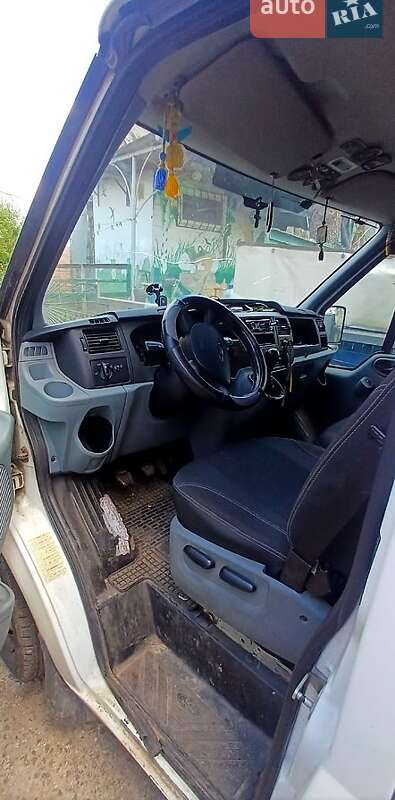Вантажний фургон Ford Transit 2011 в Харкові