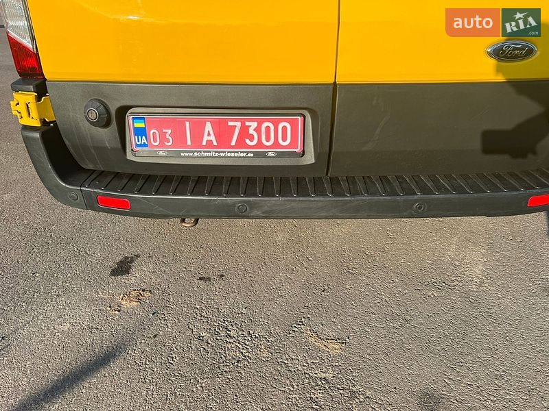 Вантажний фургон Ford Transit 2021 в Рівному
