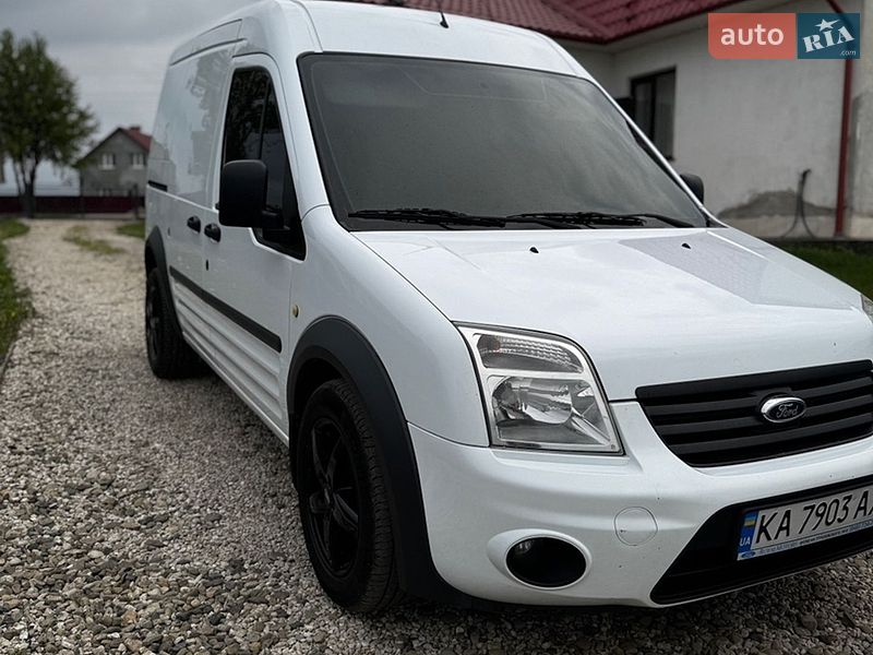 Грузовой фургон Ford Transit 2013 в Снятине